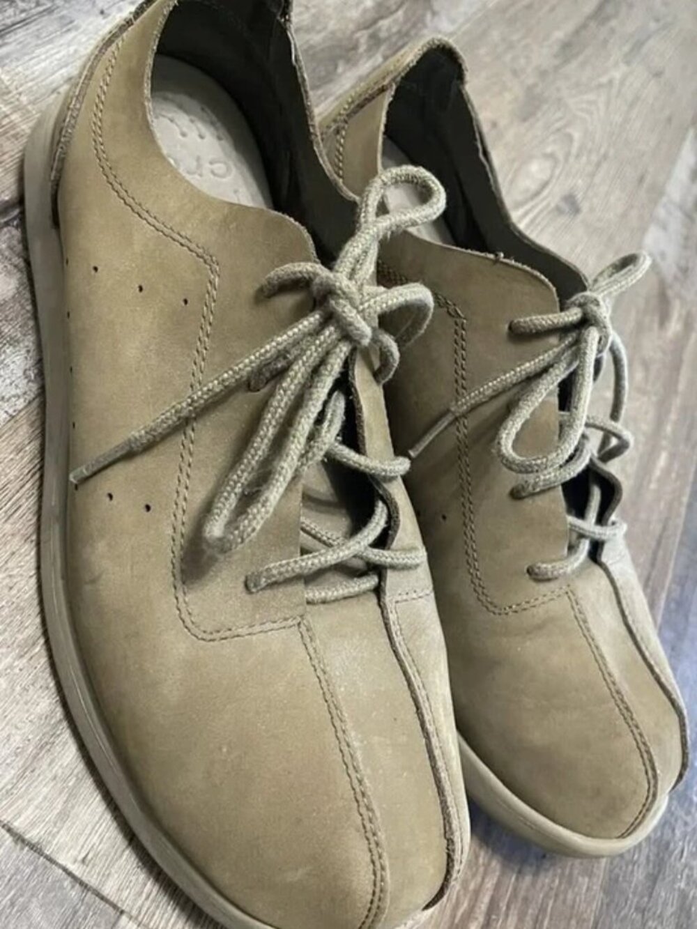 Crocs Mens Suede Taupe Casual Lace Up Shoes Size 10